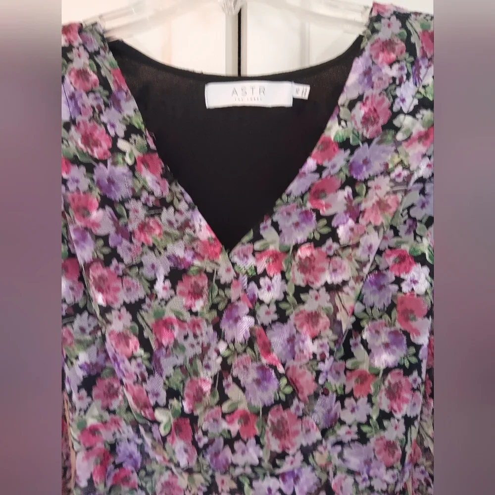 Astr the Label Black Lilac Floral Peplum Wrap Blouse.  Size XS.